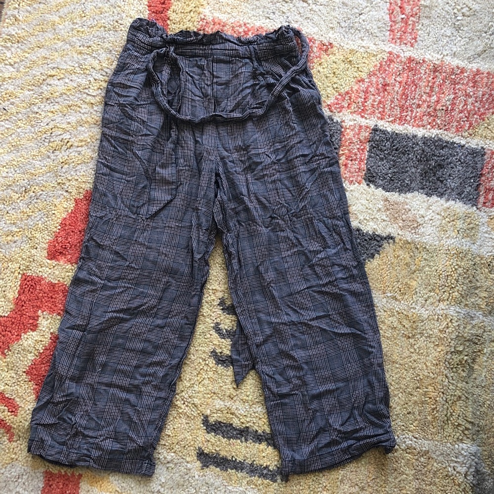 Plaid elastic waist American eagle paper bag pull on pants